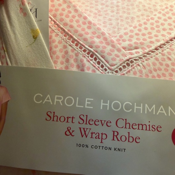 Midnight by Carole Hochman Pink and White Floral Chemise & Robe Set - Picture 7 of 7